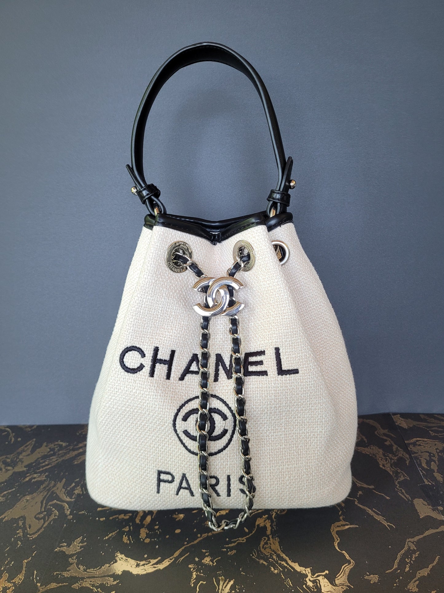 Chanel Deauville Drawstring Bucket Bag Raffia Medium Pre-owned